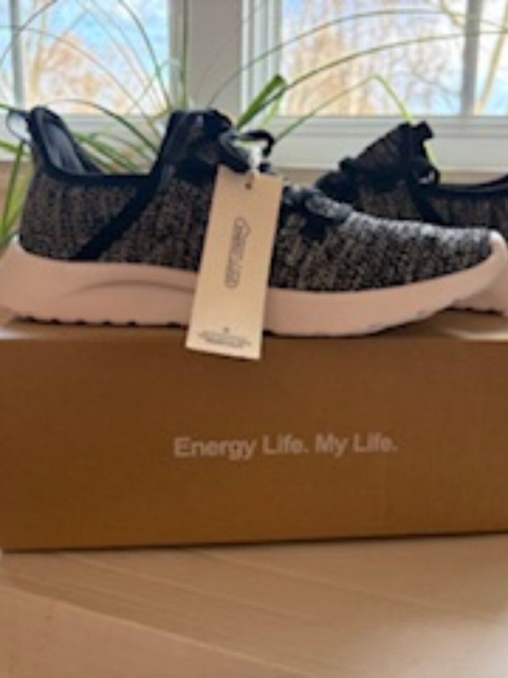 Energy Cloud | Women's Size 7 Athletic Shoes